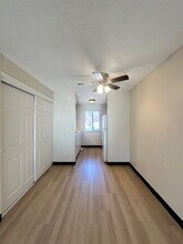 17452 SE Powell Blvd in Portland, OR - Building Photo - Building Photo