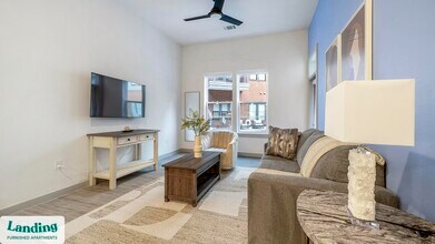 3706 Goodwin Ave in Austin, TX - Foto de edificio - Building Photo