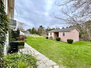 315 Waterford Bridge Rd in St John's, NL - Building Photo - Building Photo