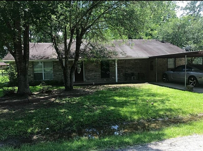 property at 110 Post Oak Ln