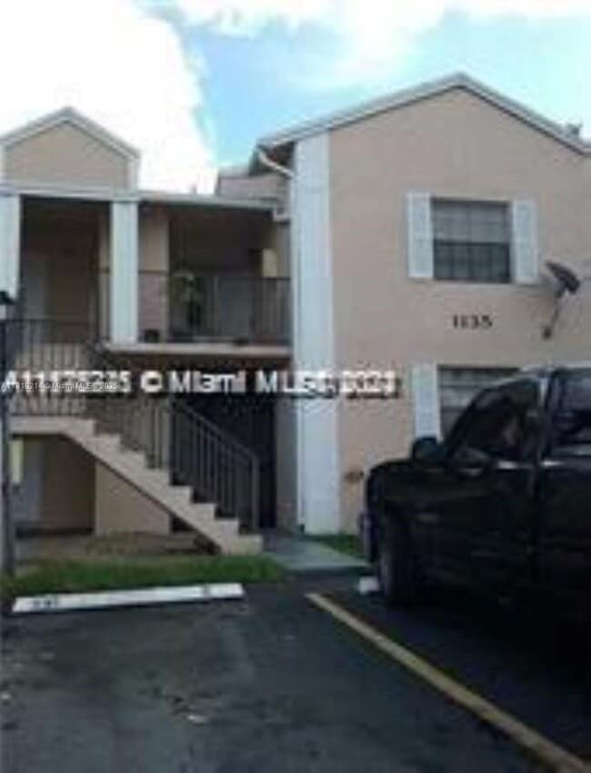 1135 N Franklin Ave