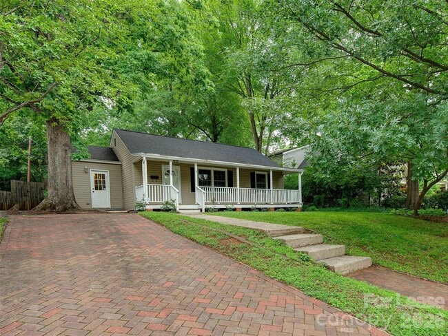 property at 2329 Kingsbury Dr