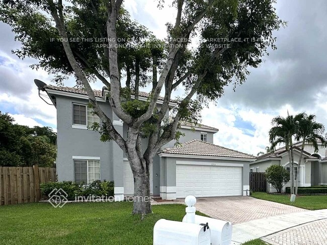 15510 SW 143rd Terrace in Miami, FL - Building Photo - Building Photo