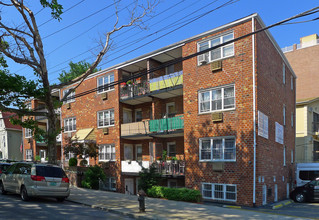 2632 E 21st St in Brooklyn, NY - Foto de edificio - Building Photo