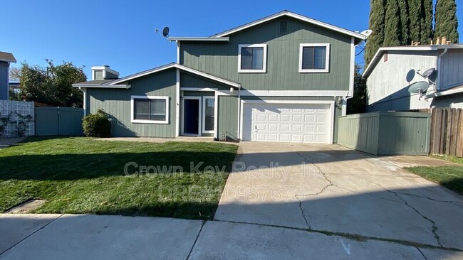 955 Peerless Ct in Tracy, CA - Building Photo - Building Photo