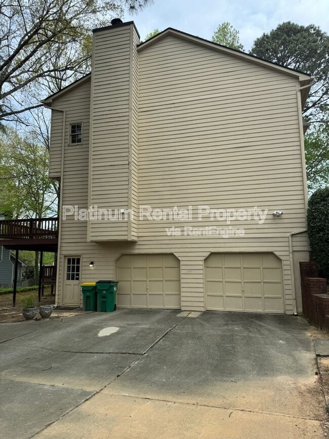 11670 Dunhill Pl Dr in Alpharetta, GA - Building Photo - Building Photo
