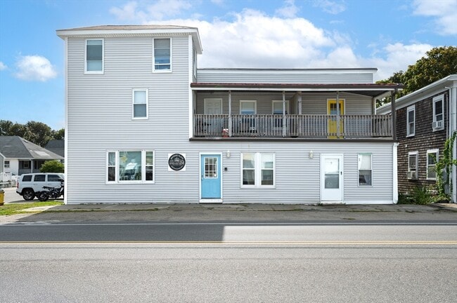 property at 809 Nantasket Ave