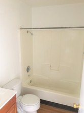 155 Westminster Way in Henderson, NV - Building Photo - Building Photo