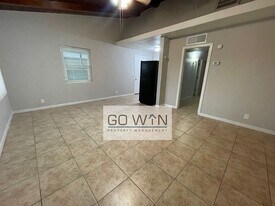 608 N Drew St E in Mesa, AZ - Building Photo