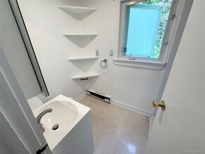 21 De Russey Ln in Cornwall, NY - Building Photo - Building Photo