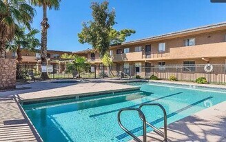 7110 E Continental Dr, Unit UNIT 1021 in Scottsdale, AZ - Building Photo