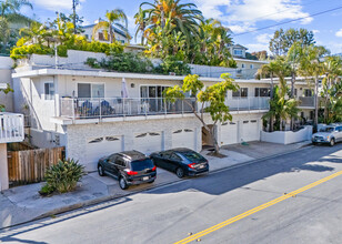 244-248 W Escalones in San Clemente, CA - Building Photo - Building Photo