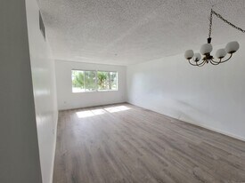 14850 Naranja Lakes Blvd in Homestead, FL - Building Photo