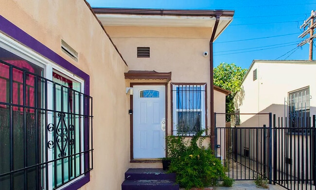 5825 Venice Blvd, Unit 1