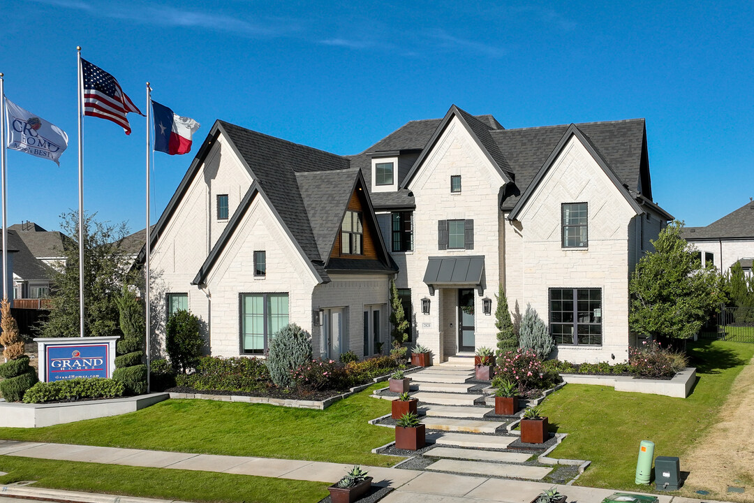 Grand Homes - Lakes at Legacy in Prosper, TX - Building Photo