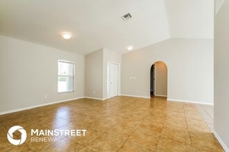 109 Ocean Park Dr in Lehigh Acres, FL - Foto de edificio - Building Photo