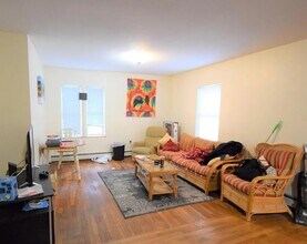 551 Washington St, Unit 1 in Boston, MA - Building Photo - Building Photo