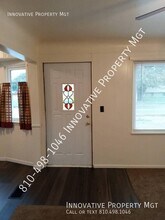 2106 E Bristol Rd in Burton, MI - Building Photo - Building Photo