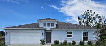 37 Laramie Dr in Palm Coast, FL - Building Photo