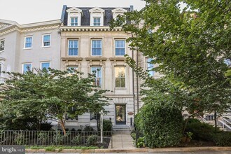 1728 New Hampshire Ave NW, Unit 101 in Washington, DC - Building Photo - Building Photo