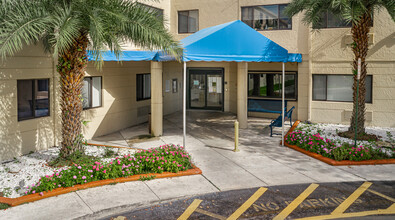 Federation Sunrise in Sunrise, FL - Building Photo - Building Photo