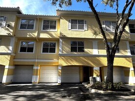 2837 Shadow View Cir in Maitland, FL - Building Photo