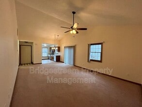 1634 Tamworth Cir in Miamisburg, OH - Building Photo - Building Photo
