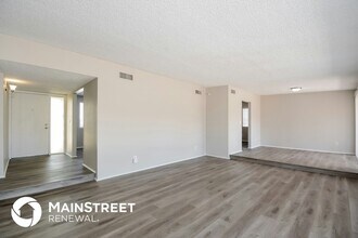 9722 E Golf Links Rd in Tucson, AZ - Foto de edificio - Building Photo