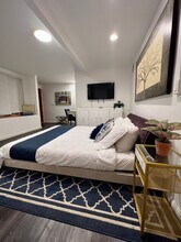 12 Coach Rd, Unit 12 Coach Rd in Rancho Palos Verdes, CA - Building Photo - Building Photo