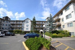 7694-7694 Evans Rd in Chilliwack, BC - Building Photo