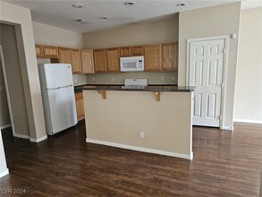 9057 Toast Ave in Las Vegas, NV - Building Photo - Building Photo