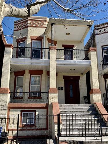 266 Dwight St-Unit -2 in Jersey City, NJ - Building Photo