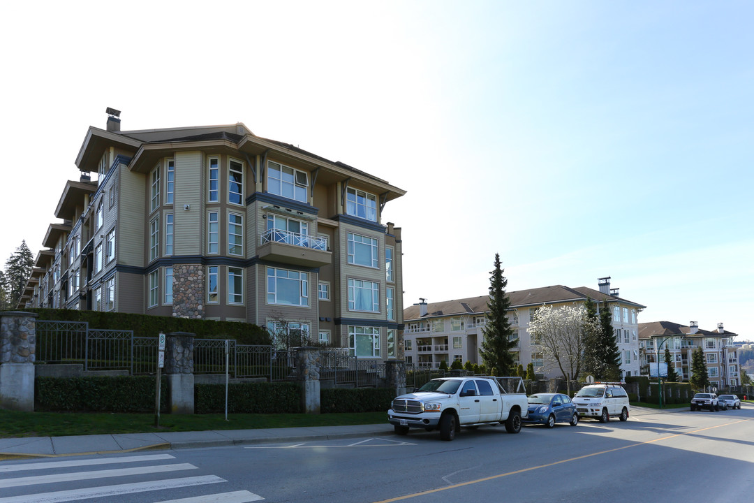 3600 Windcrest Dr in North Vancouver, BC - Building Photo