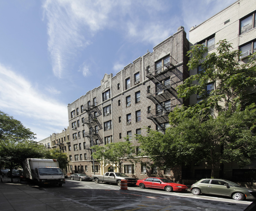 Savoy Apartments in Brooklyn, NY - Building Photo