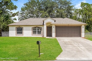 3051 Forghun Ave SE in Palm Bay, FL - Building Photo