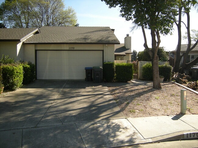 property at 1170 Hartford Pl