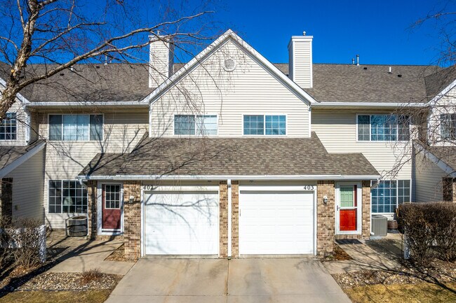 Villas of Berkshire Hills in West Des Moines, IA - Foto de edificio - Building Photo