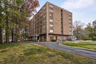 Wedgwood Apartments in Raleigh, NC - Building Photo - Building Photo