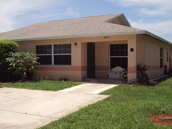 Pueblo Bonito in Bonita Springs, FL - Building Photo