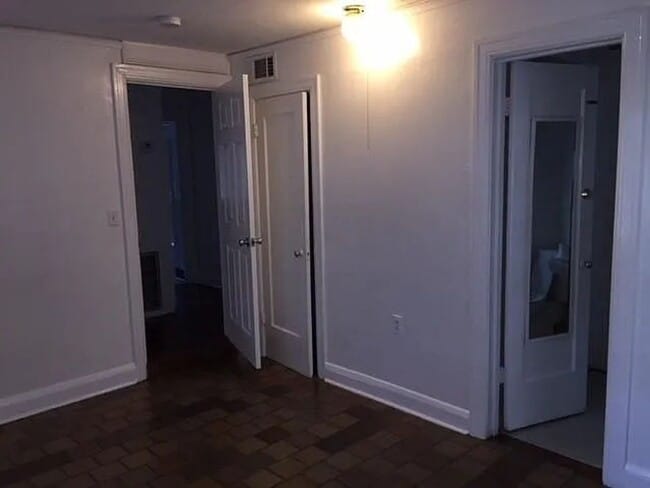 2291 W University Ave in Gainesville, FL - Building Photo - Building Photo