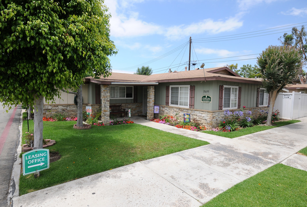 B Street Homes in Tustin, CA - Building Photo