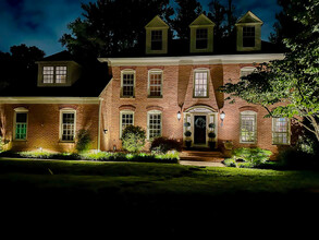 9101 Peartree Lndg in Alexandria, VA - Building Photo - Building Photo
