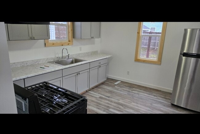 124 High St in Ionia, MI - Building Photo - Building Photo