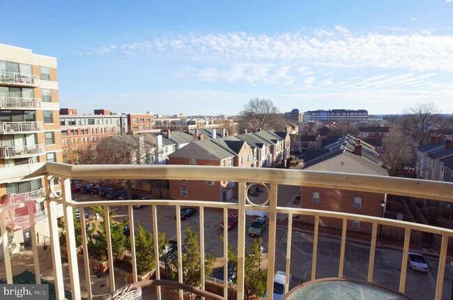 property at 1200 Braddock Pl