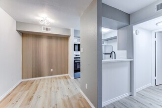 18511 Egret Bay Blvd in Houston, TX - Building Photo - Building Photo