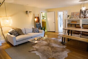 917 Shattuck Ave, Unit Lower Unit in Berkeley, CA - Building Photo