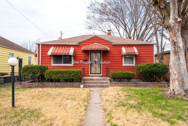 property at 336 W Wilson St