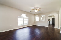 10401 River Bream Dr in Riverview, FL - Building Photo - Building Photo