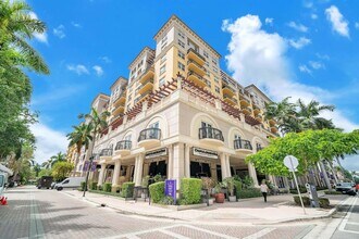 101 Plaza Real S in Boca Raton, FL - Foto de edificio - Building Photo