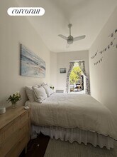 16 W 95th St in New York, NY - Building Photo - Building Photo